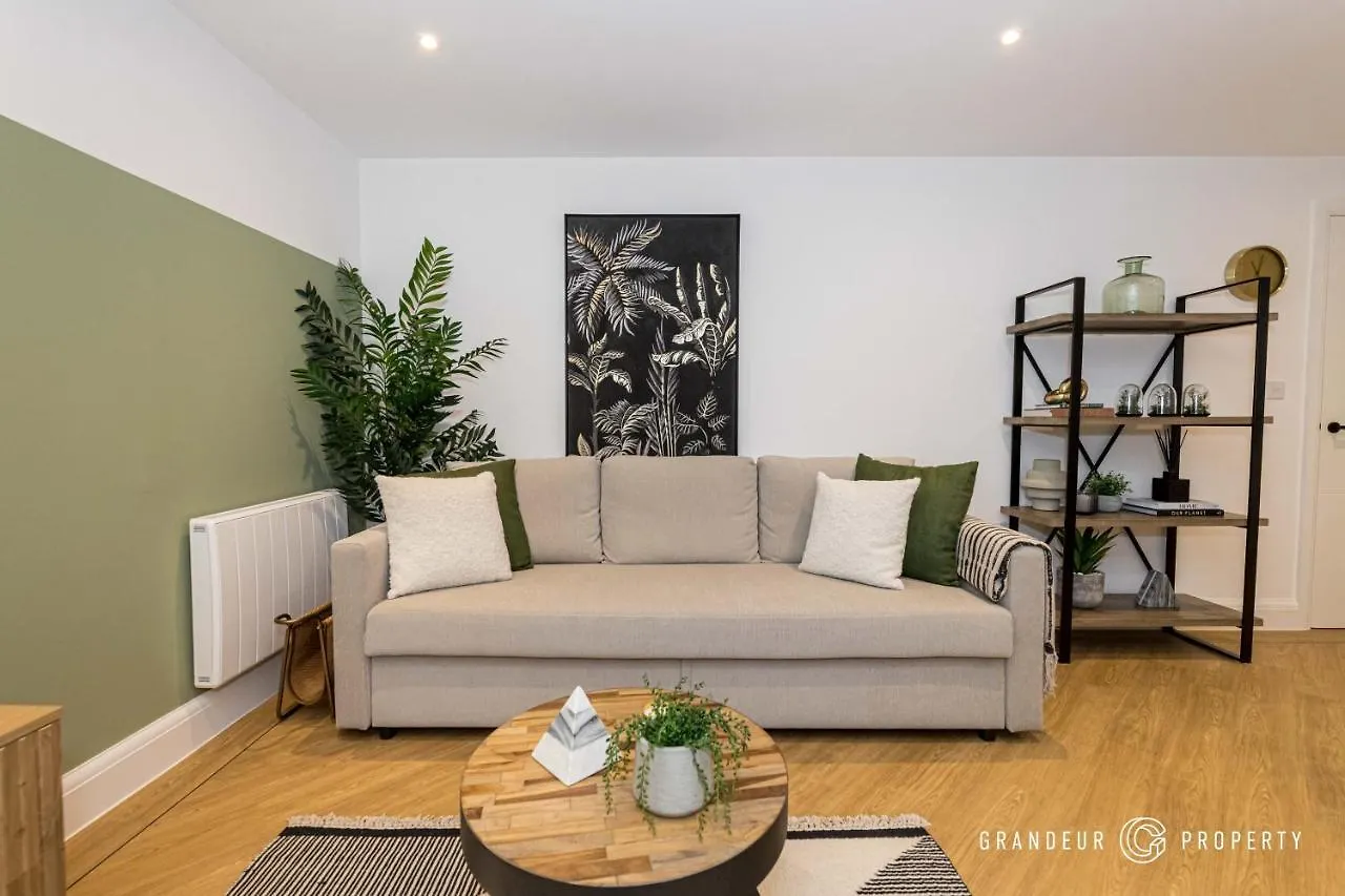 Apartment Aurora Heights By Grandeur Property Poole